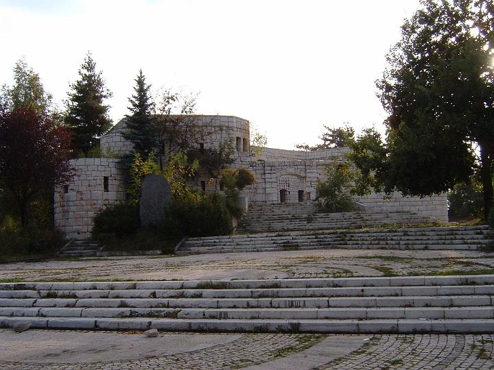 Sarajevo-Tito's Courtyard 2.jpg